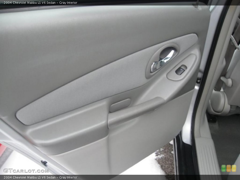Gray Interior Door Panel for the 2004 Chevrolet Malibu LS V6 Sedan #41227995