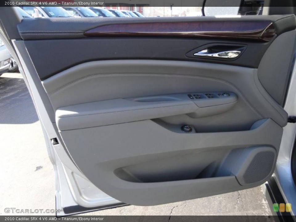 Titanium/Ebony Interior Door Panel for the 2010 Cadillac SRX 4 V6 AWD #41231567