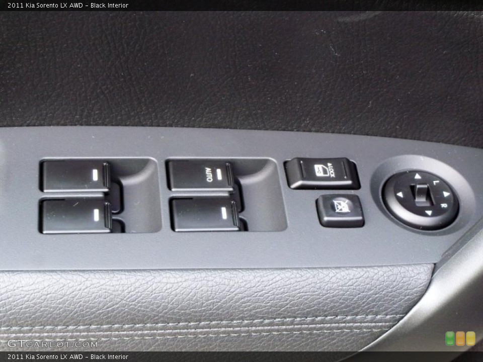 Black Interior Controls for the 2011 Kia Sorento LX AWD #41234299