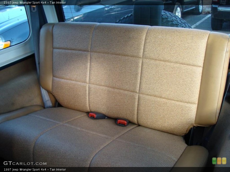 Tan Interior Photo for the 1997 Jeep Wrangler Sport 4x4 #41241808