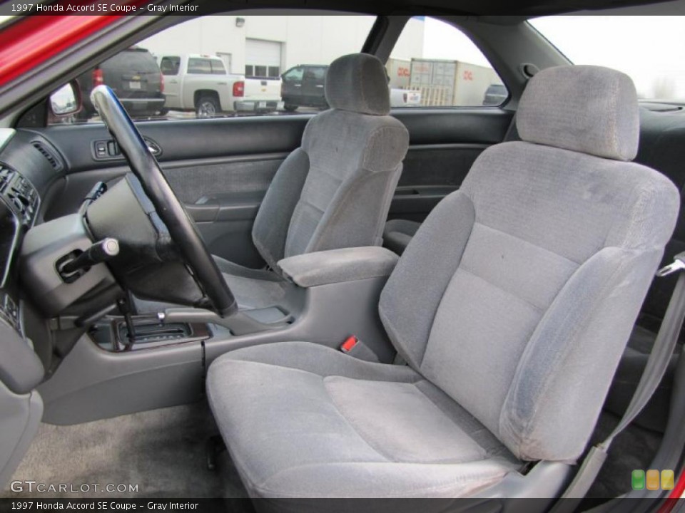 Gray Interior Photo for the 1997 Honda Accord SE Coupe #41242888