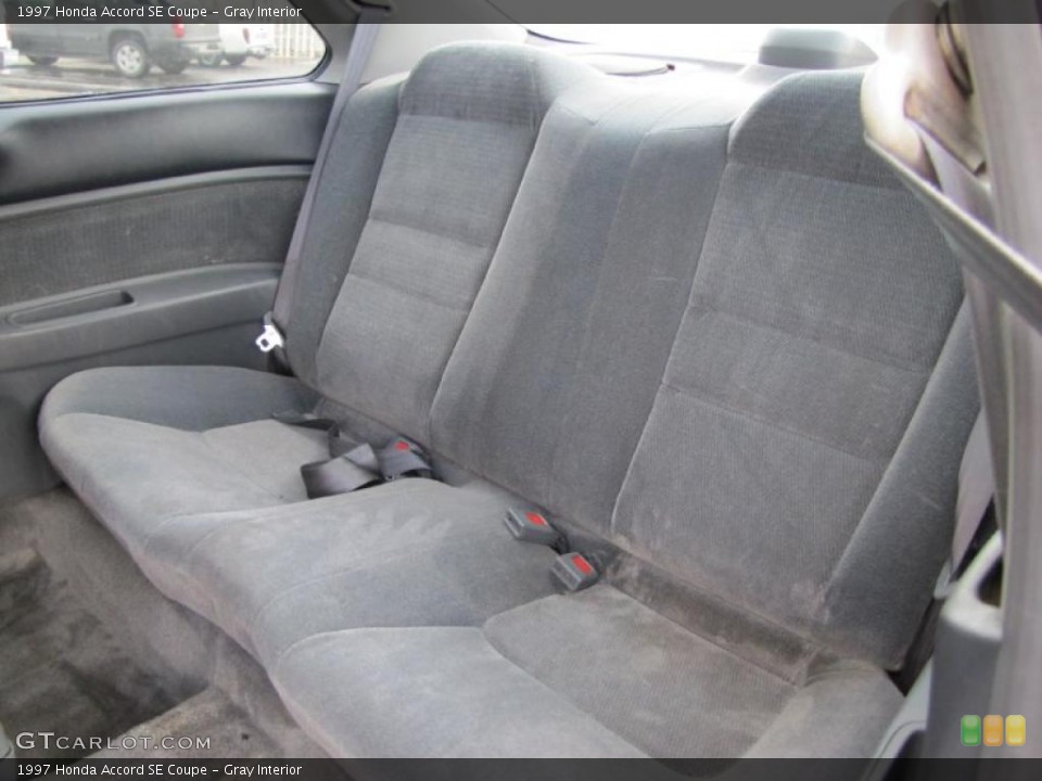 Gray Interior Photo for the 1997 Honda Accord SE Coupe #41242904