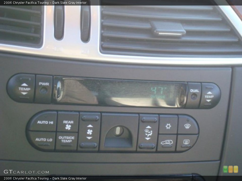 Dark Slate Gray Interior Controls for the 2006 Chrysler Pacifica Touring #41243616