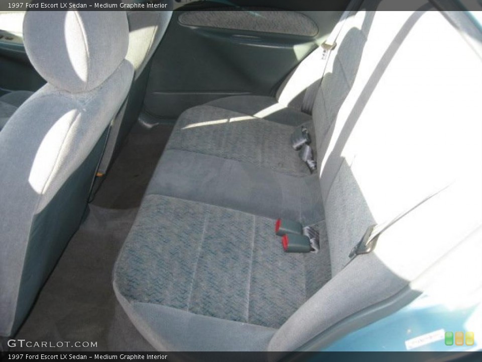 Medium Graphite Interior Photo for the 1997 Ford Escort LX Sedan #41245281