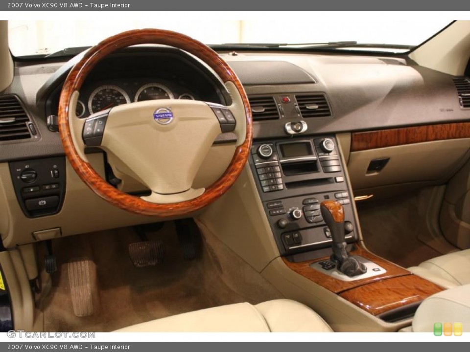 Taupe Interior Photo for the 2007 Volvo XC90 V8 AWD #41248953