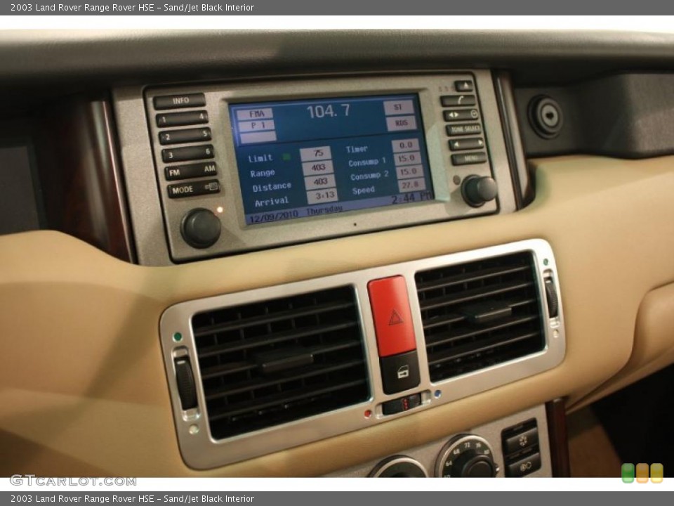 Sand/Jet Black Interior Controls for the 2003 Land Rover Range Rover HSE #41255309