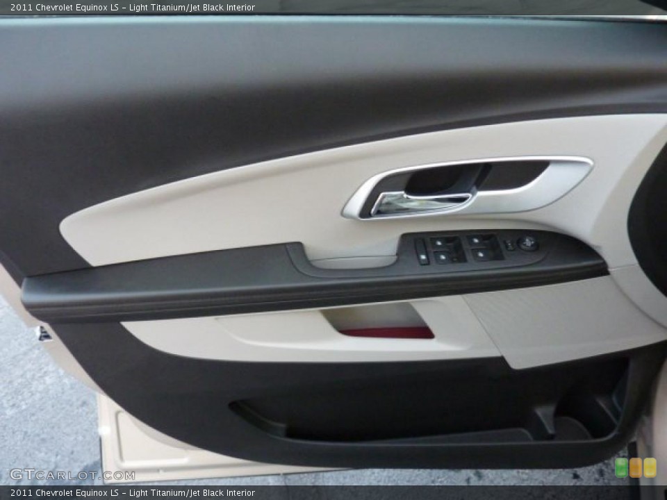 Light Titanium/Jet Black Interior Door Panel for the 2011 Chevrolet Equinox LS #41255317