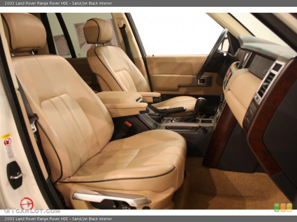 Sand/Jet Black Interior Photo for the 2003 Land Rover Range Rover HSE #41255365