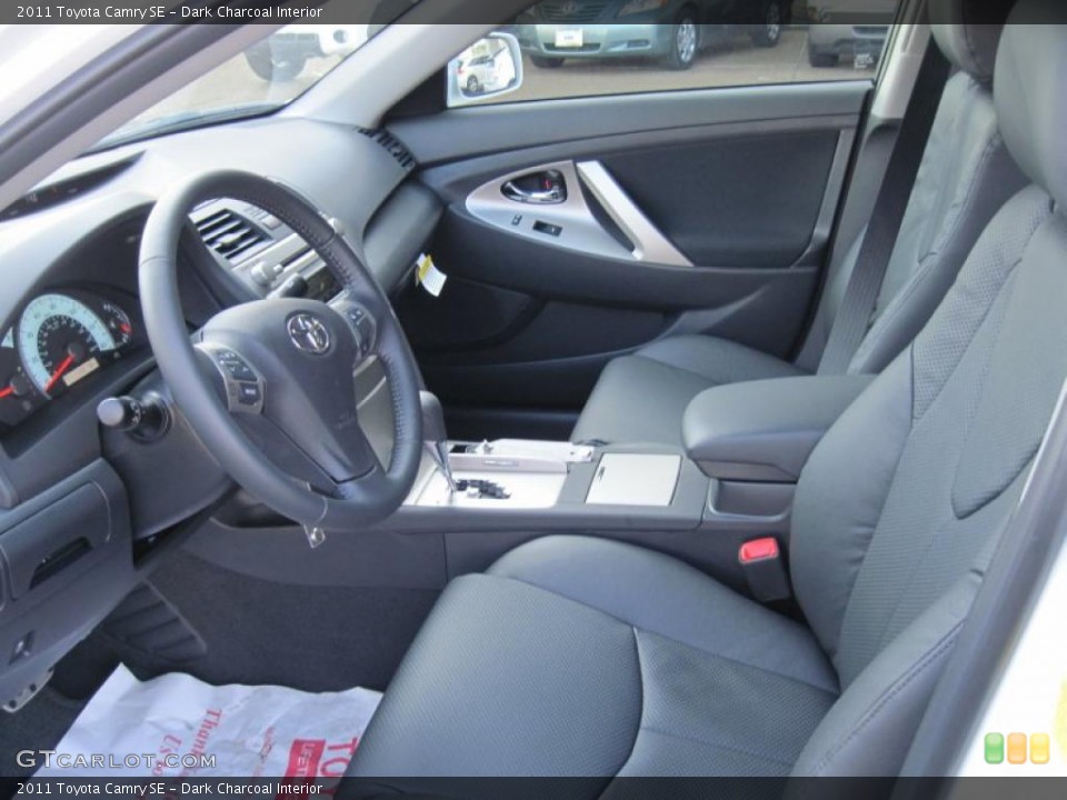 Dark Charcoal Interior Photo for the 2011 Toyota Camry SE #41255385