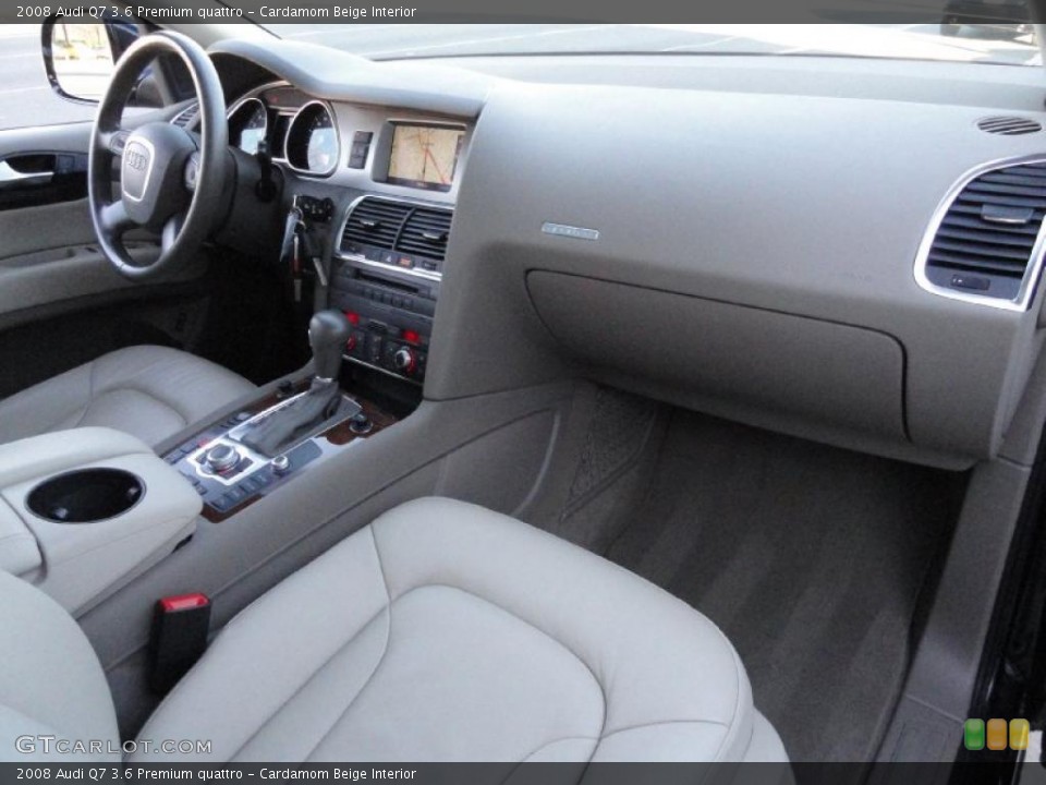 Cardamom Beige Interior Dashboard for the 2008 Audi Q7 3.6 Premium quattro #41257169