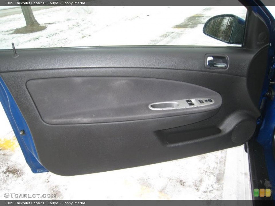 Ebony Interior Door Panel for the 2005 Chevrolet Cobalt LS Coupe #41262469