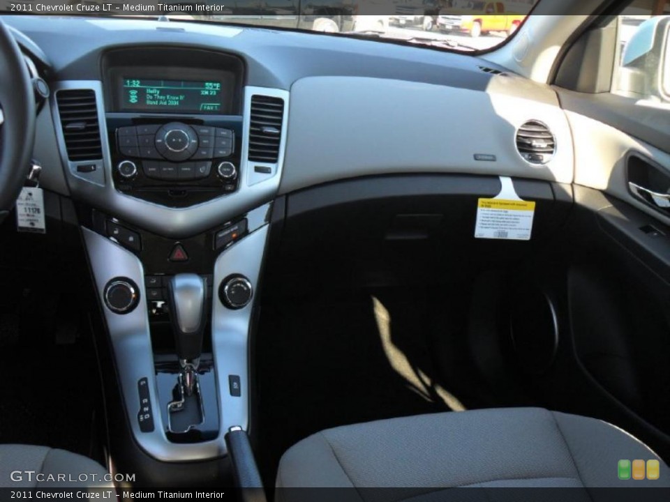 Medium Titanium Interior Dashboard for the 2011 Chevrolet Cruze LT #41264841