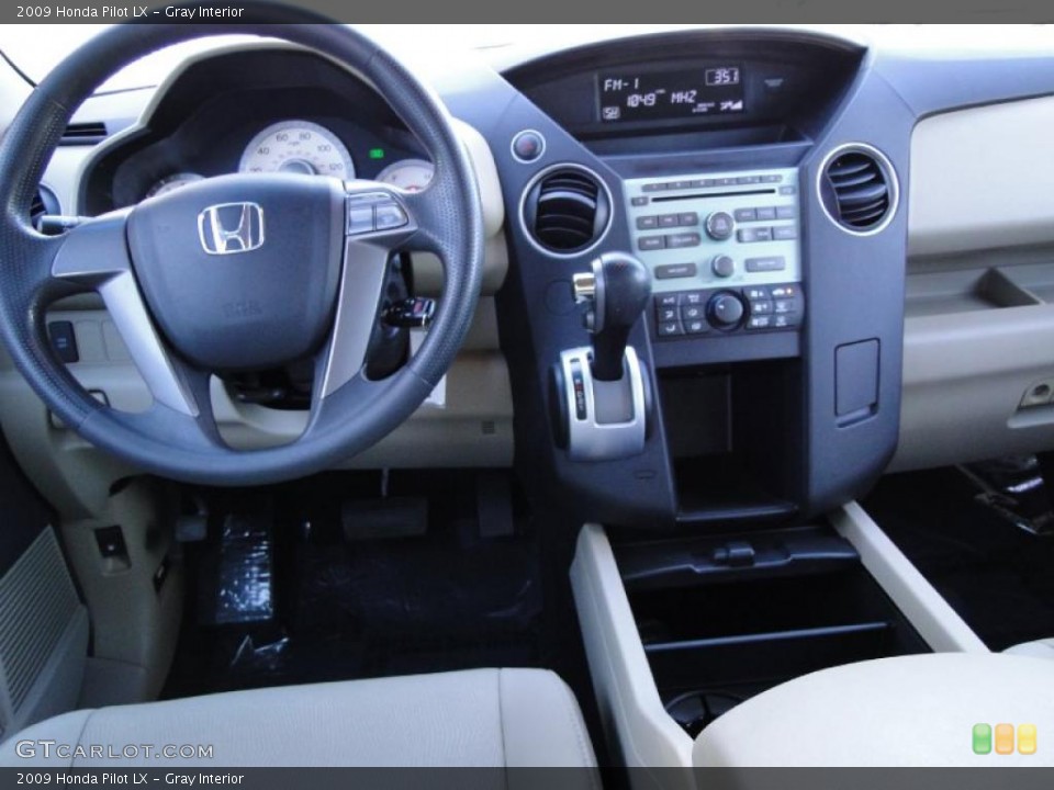 Gray Interior Dashboard for the 2009 Honda Pilot LX #41267857