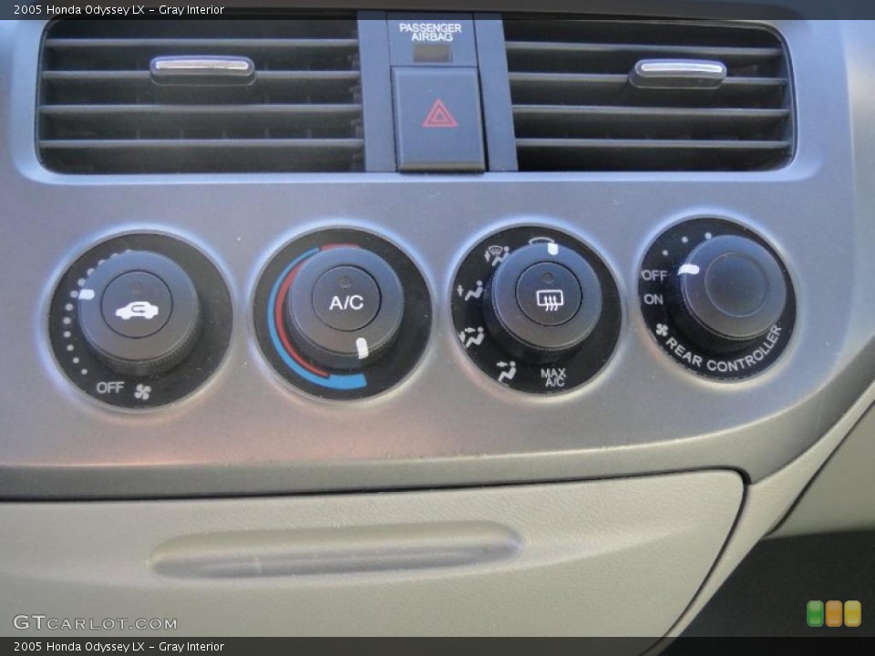 Gray Interior Controls for the 2005 Honda Odyssey LX #41271169