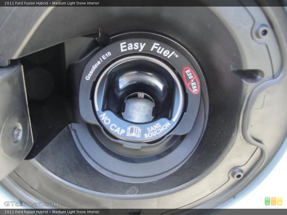 Medium Light Stone Interior Controls for the 2011 Ford Fusion Hybrid #41272325