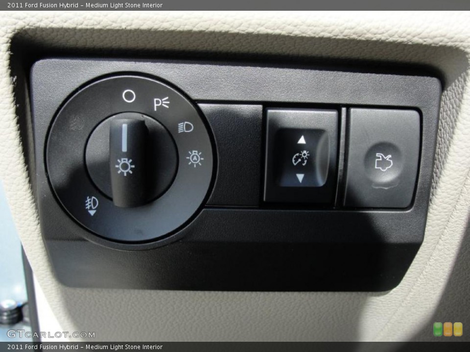 Medium Light Stone Interior Controls for the 2011 Ford Fusion Hybrid #41272617