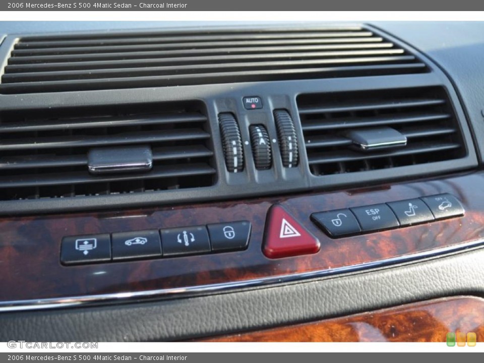 Charcoal Interior Controls for the 2006 Mercedes-Benz S 500 4Matic Sedan #41275123