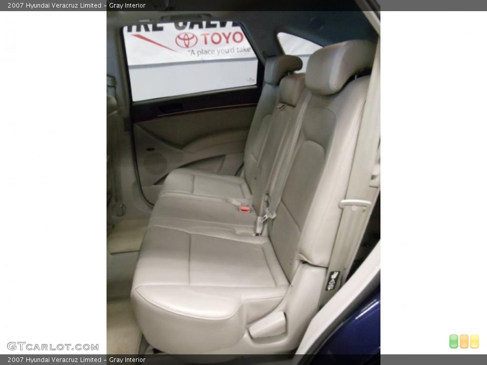 Gray Interior Photo for the 2007 Hyundai Veracruz Limited #41283401