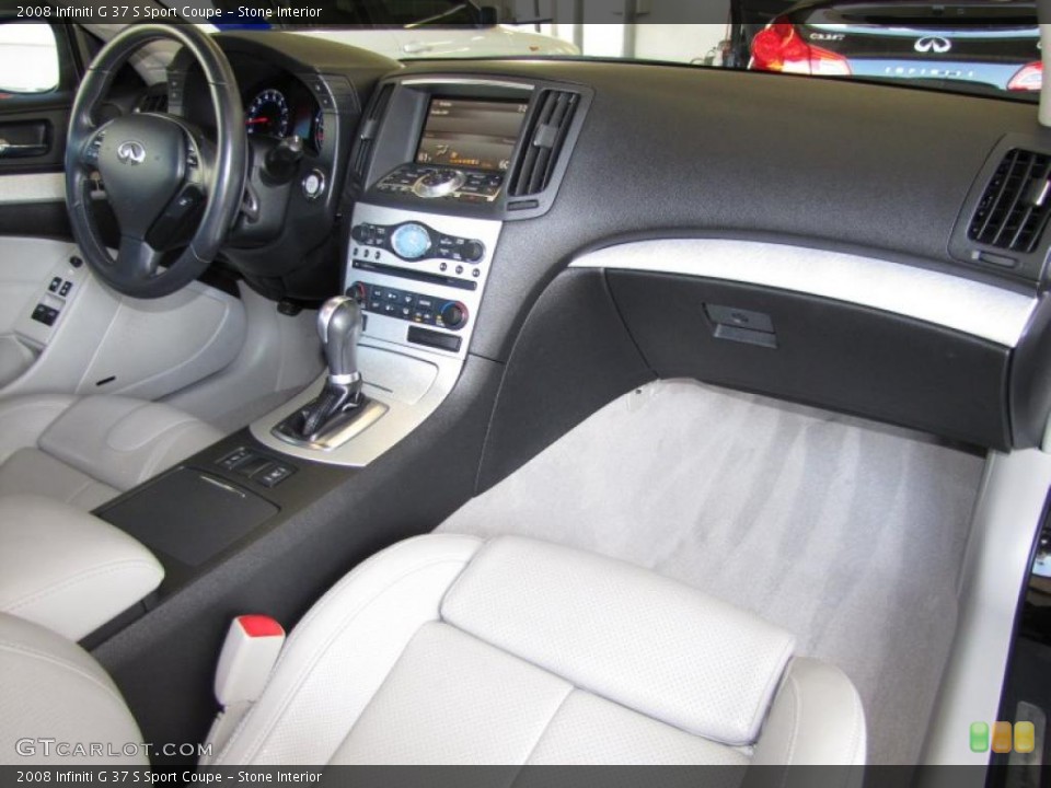 Stone Interior Dashboard for the 2008 Infiniti G 37 S Sport Coupe #41285049