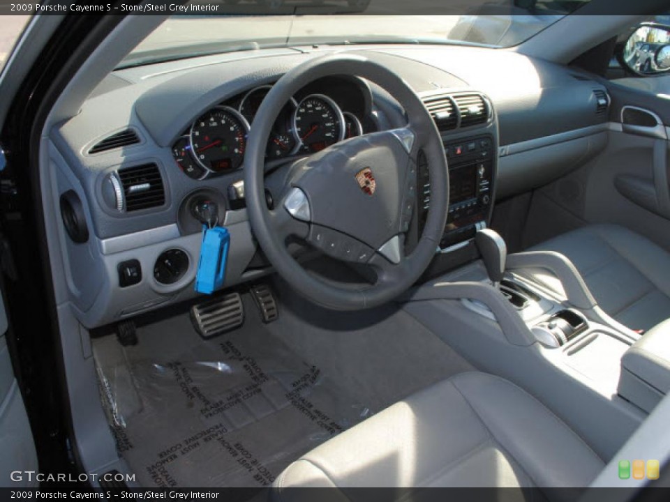 Stone/Steel Grey Interior Dashboard for the 2009 Porsche Cayenne S #41289645