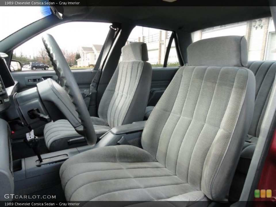 Gray Interior Photo for the 1989 Chevrolet Corsica Sedan #41291061