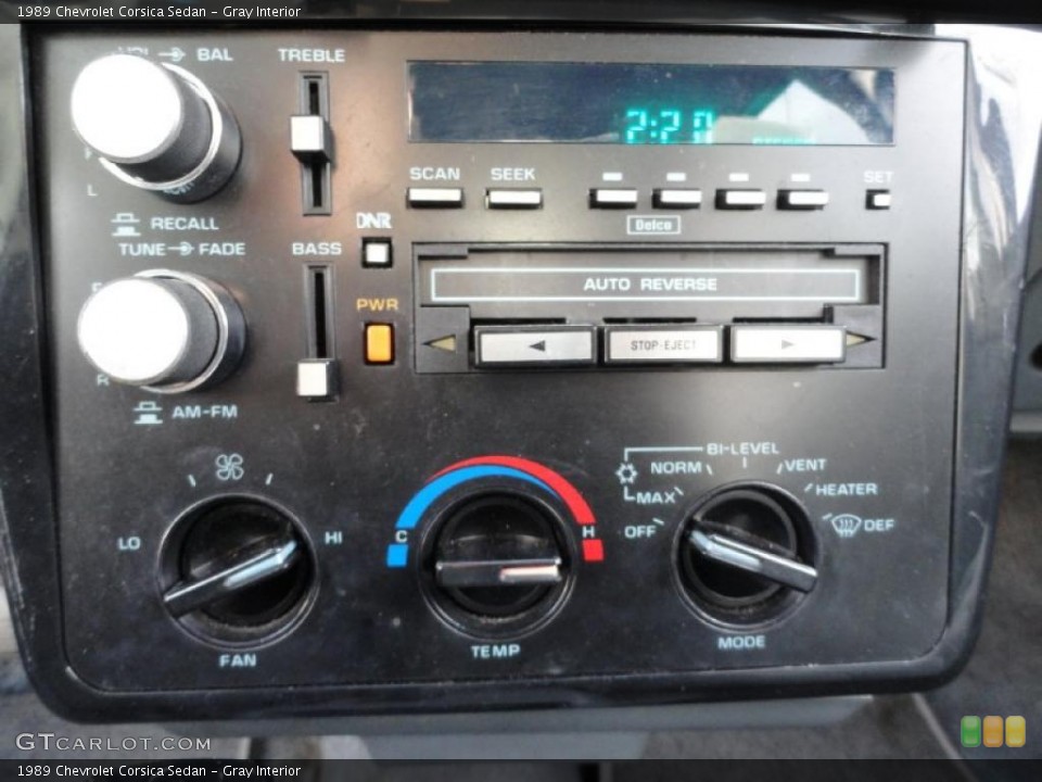 Gray Interior Controls for the 1989 Chevrolet Corsica Sedan #41291121
