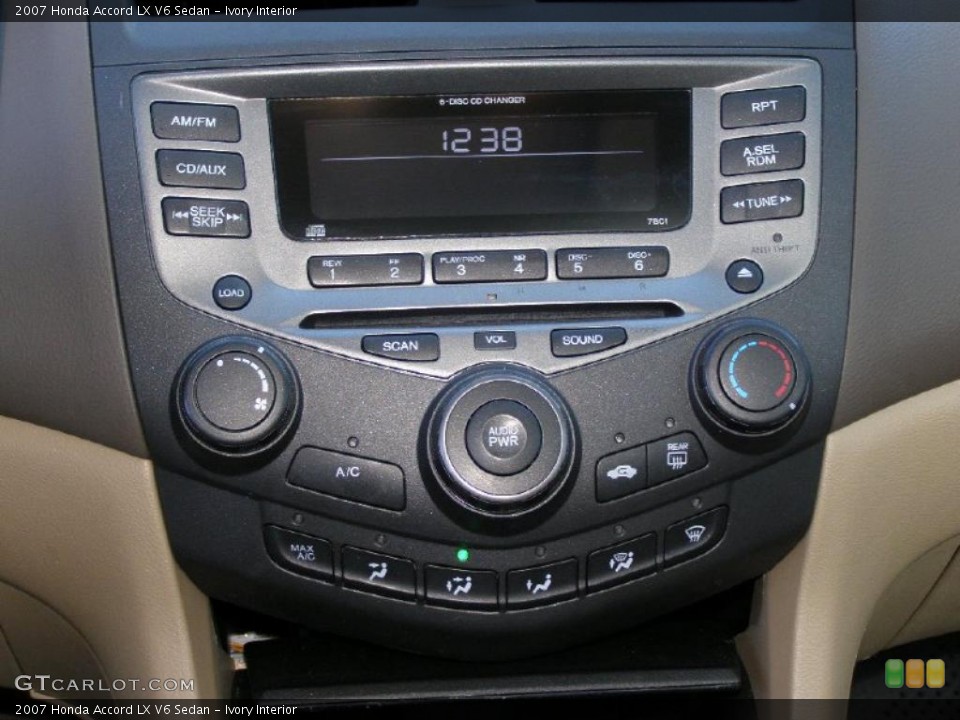 Ivory Interior Controls for the 2007 Honda Accord LX V6 Sedan #41291341