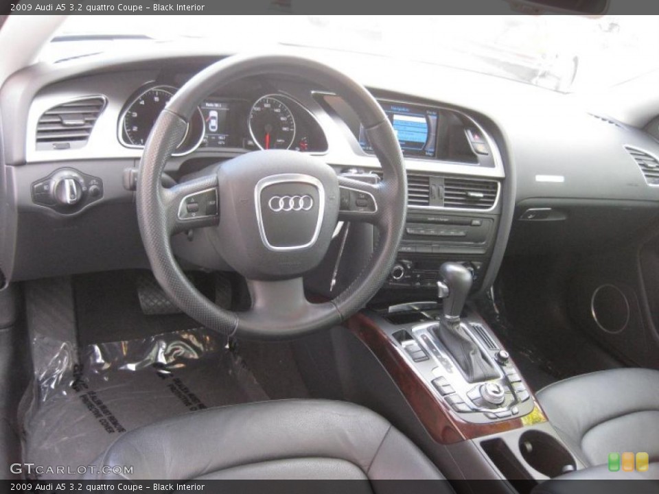 Black Interior Dashboard for the 2009 Audi A5 3.2 quattro Coupe #41296126