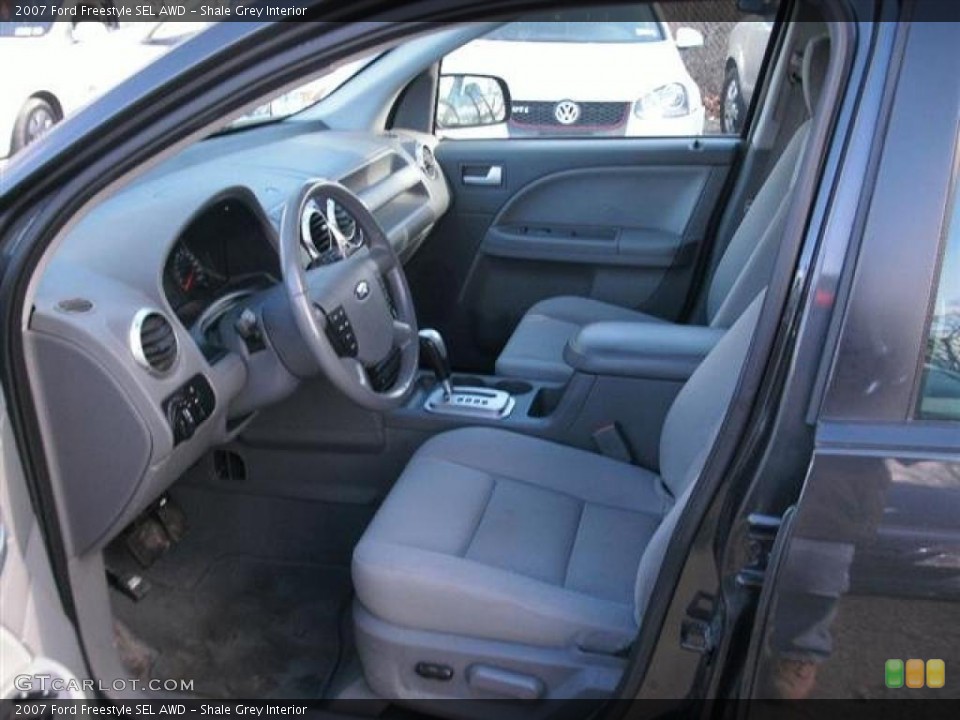 Shale Grey Interior Photo for the 2007 Ford Freestyle SEL AWD #41299419