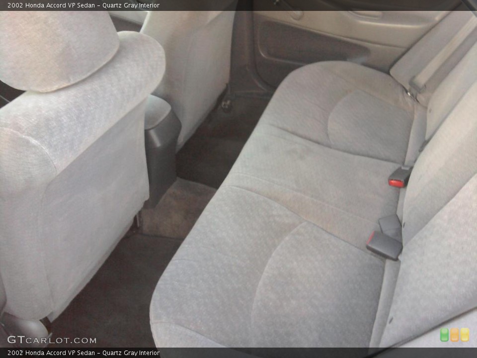 Quartz Gray Interior Photo for the 2002 Honda Accord VP Sedan #41299451