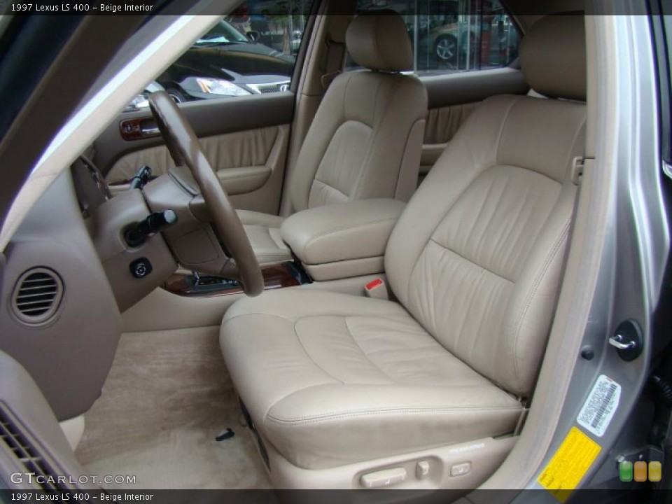 Beige Interior Photo for the 1997 Lexus LS 400 #41302060