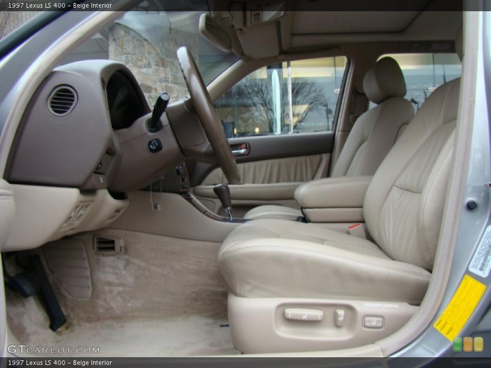 Beige Interior Photo for the 1997 Lexus LS 400 #41302096