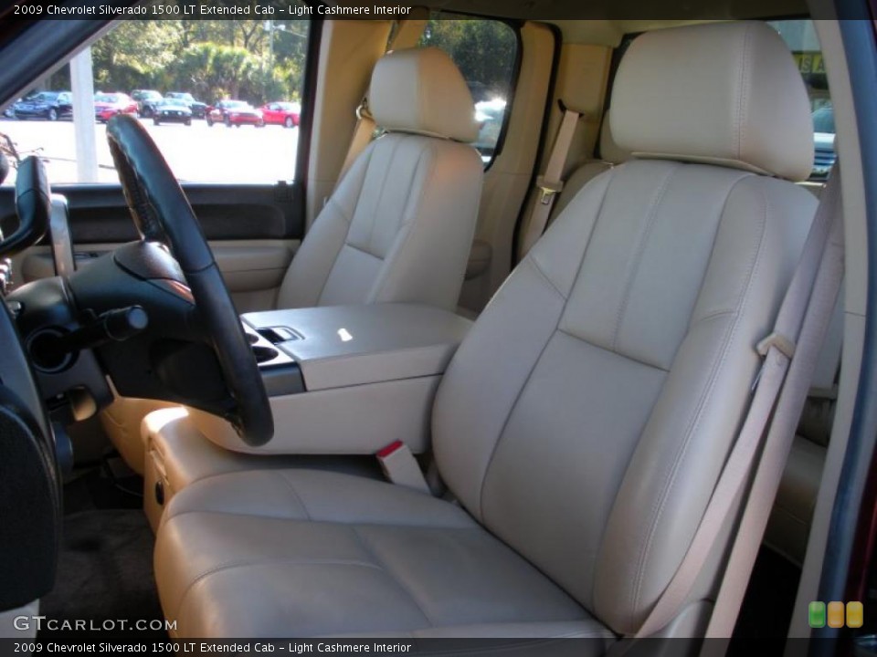 Light Cashmere Interior Photo for the 2009 Chevrolet Silverado 1500 LT Extended Cab #41304068