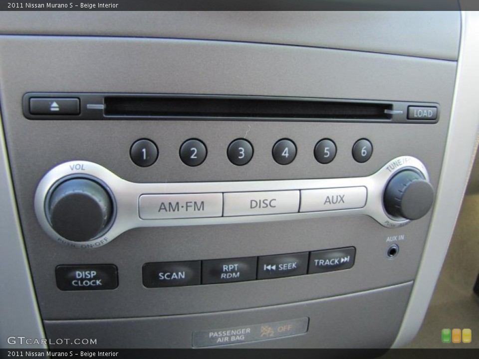 Beige Interior Controls for the 2011 Nissan Murano S #41308079