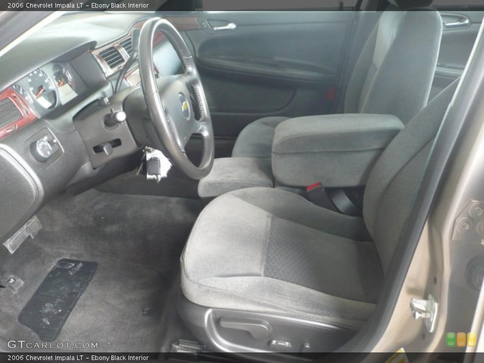 Ebony Black Interior Photo for the 2006 Chevrolet Impala LT #41312422