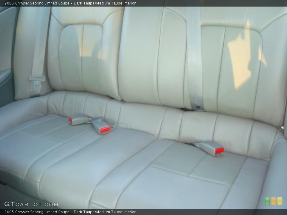 Dark Taupe/Medium Taupe Interior Photo for the 2005 Chrysler Sebring Limited Coupe #41320534