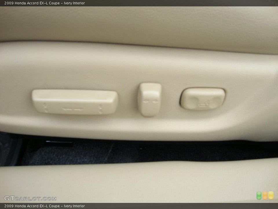 Ivory Interior Controls for the 2009 Honda Accord EX-L Coupe #41321162