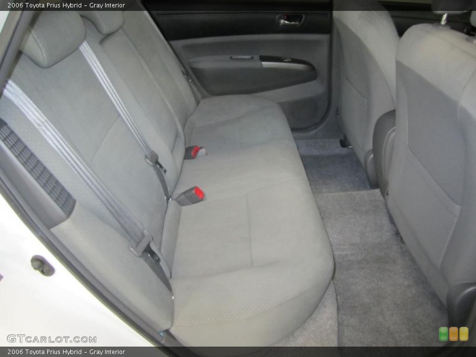 Gray Interior Photo for the 2006 Toyota Prius Hybrid #41321186