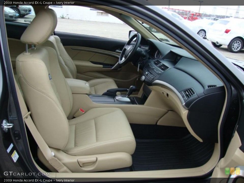 Ivory Interior Photo for the 2009 Honda Accord EX-L Coupe #41321233
