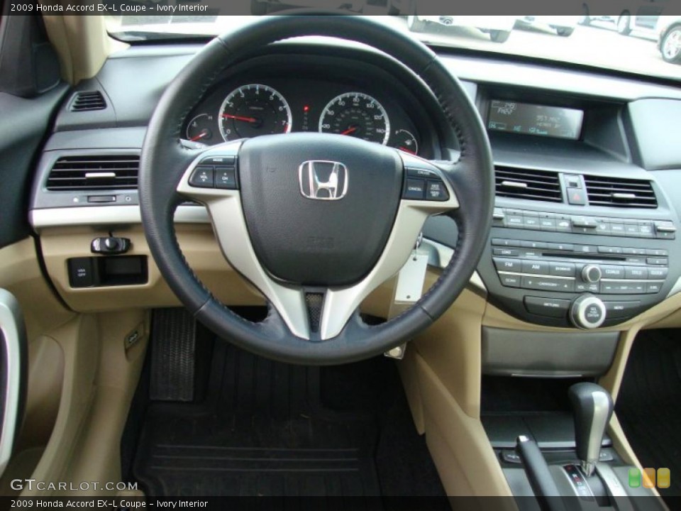 Ivory Interior Dashboard for the 2009 Honda Accord EX-L Coupe #41321478