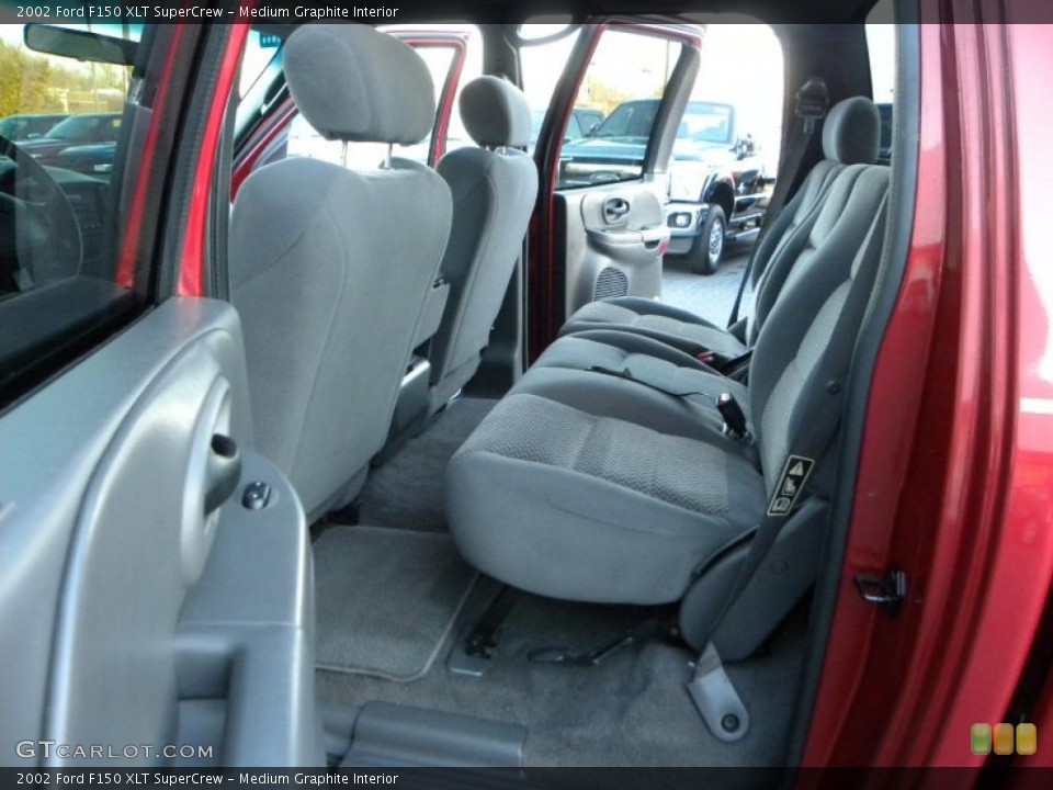 Medium Graphite Interior Photo for the 2002 Ford F150 XLT SuperCrew #41323586