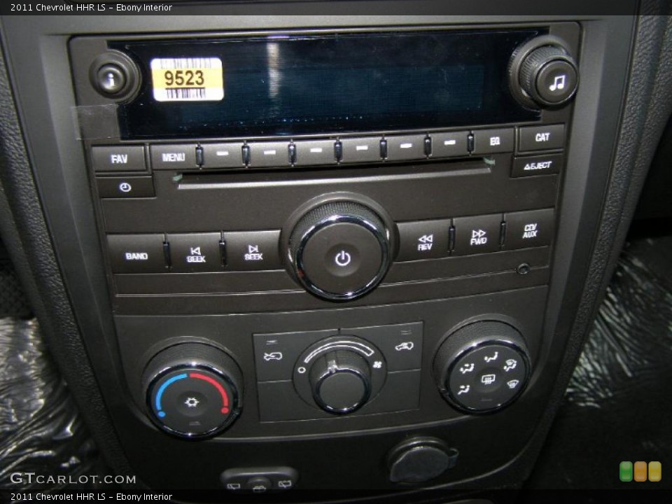 Ebony Interior Controls for the 2011 Chevrolet HHR LS #41325370