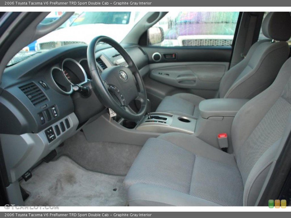 Graphite Gray Interior Photo for the 2006 Toyota Tacoma V6 PreRunner TRD Sport Double Cab #41326646