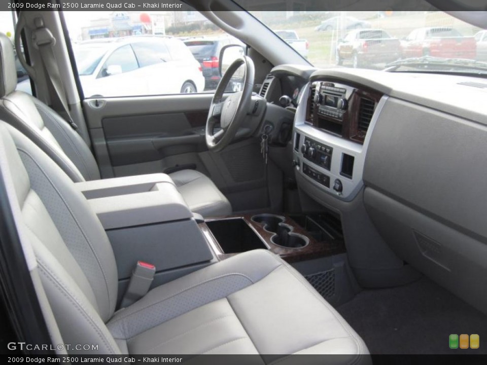 Khaki Interior Photo for the 2009 Dodge Ram 2500 Laramie Quad Cab #41328915