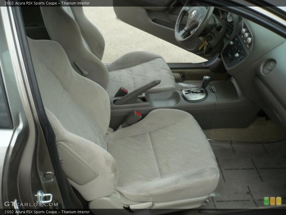 Titanium Interior Photo for the 2002 Acura RSX Sports Coupe #41333675