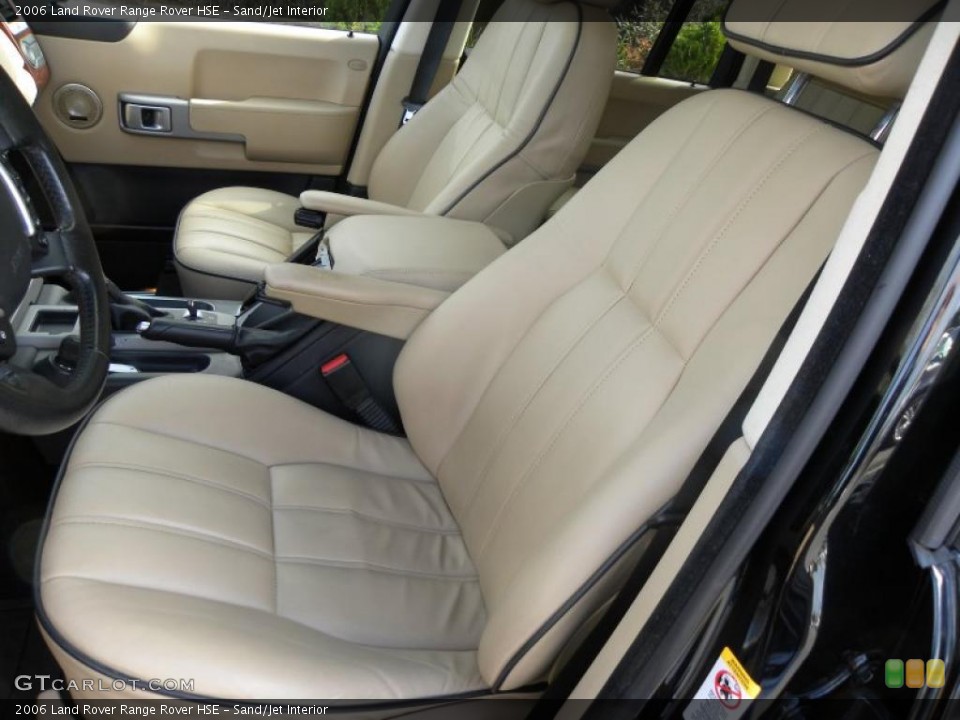 Sand/Jet Interior Photo for the 2006 Land Rover Range Rover HSE #41337099