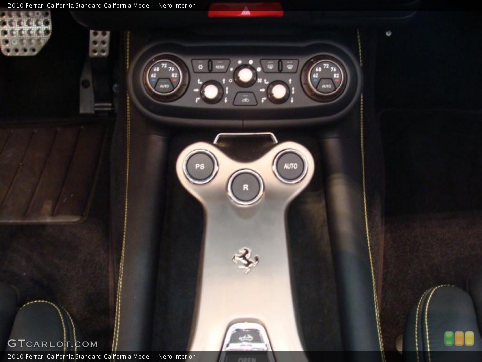 Nero Interior Controls for the 2010 Ferrari California  #41338939
