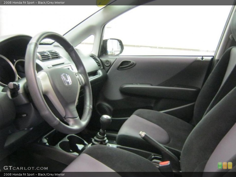 Black/Grey Interior Photo for the 2008 Honda Fit Sport #41343099