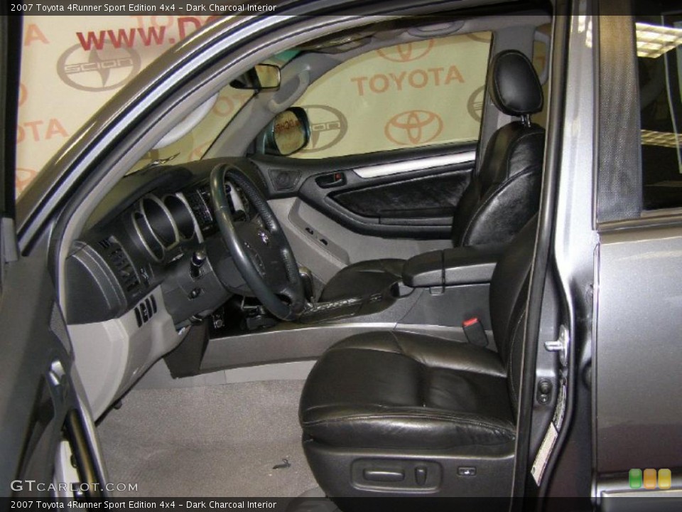 Dark Charcoal Interior Photo for the 2007 Toyota 4Runner Sport Edition 4x4 #41348815