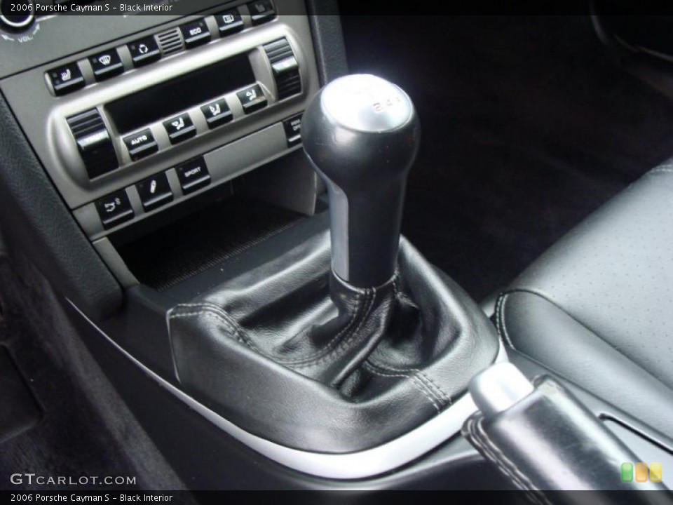 Black Interior Transmission for the 2006 Porsche Cayman S #41350716